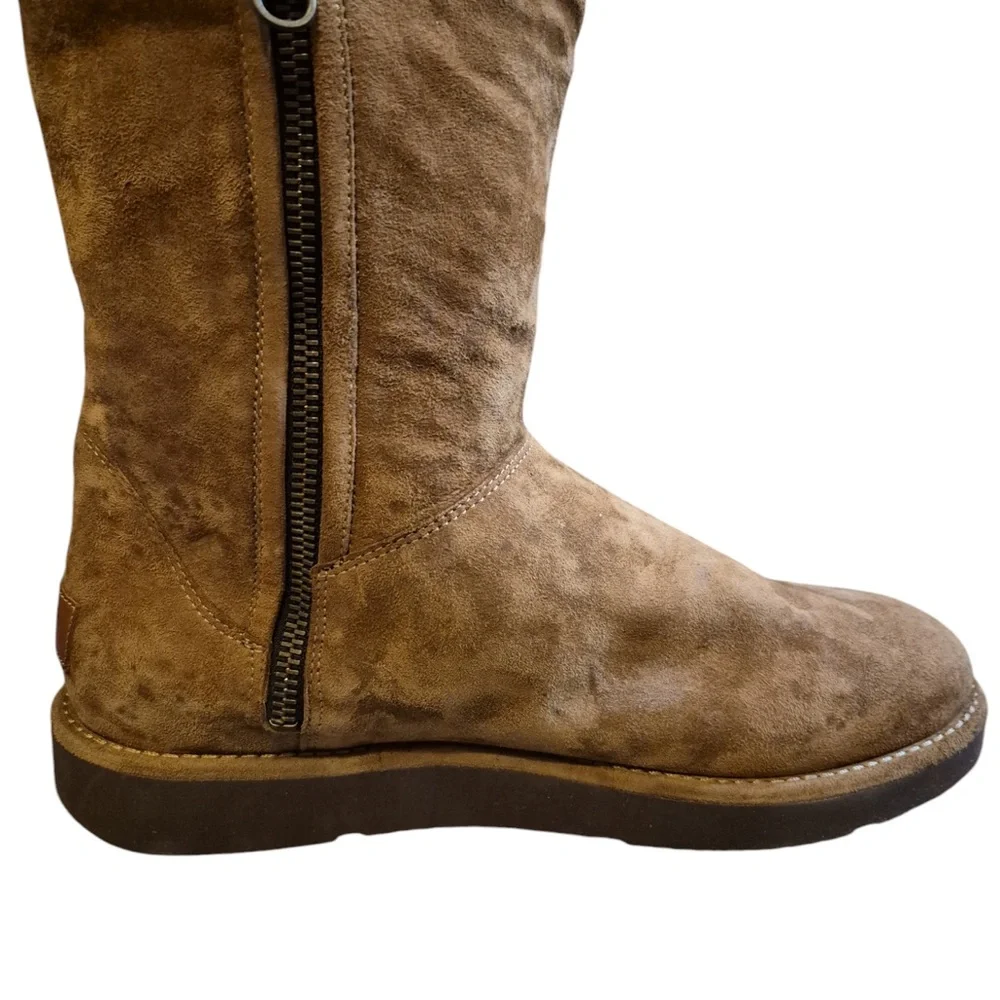 Women’s Tan UGG boots size 10 - Picture 4 of 9